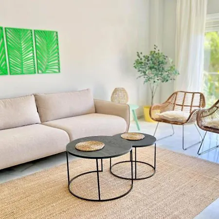 Alambra Del Sol - Coastal Retreat By The Apartment